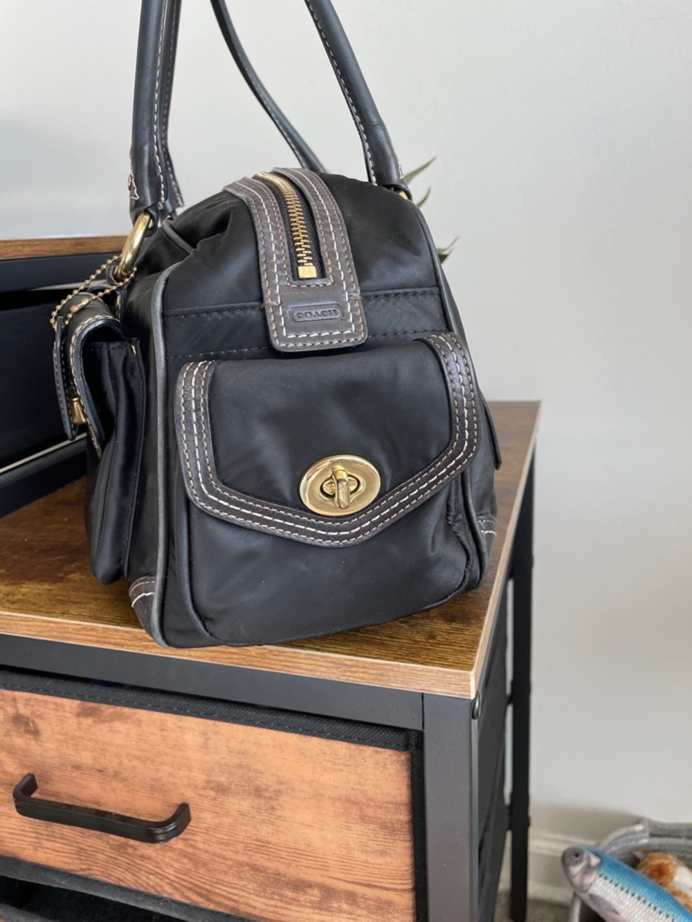 Vintage Coach Y2K Black Sateen Gallery Turnlock Satchel Style 4453 - Picture 5 of 16